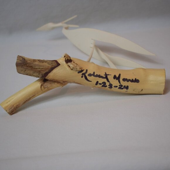 Handmade Folk Art PVC Egret Herron Bird On Wood Artist Signed Robert Morris - Picture 3 of 3